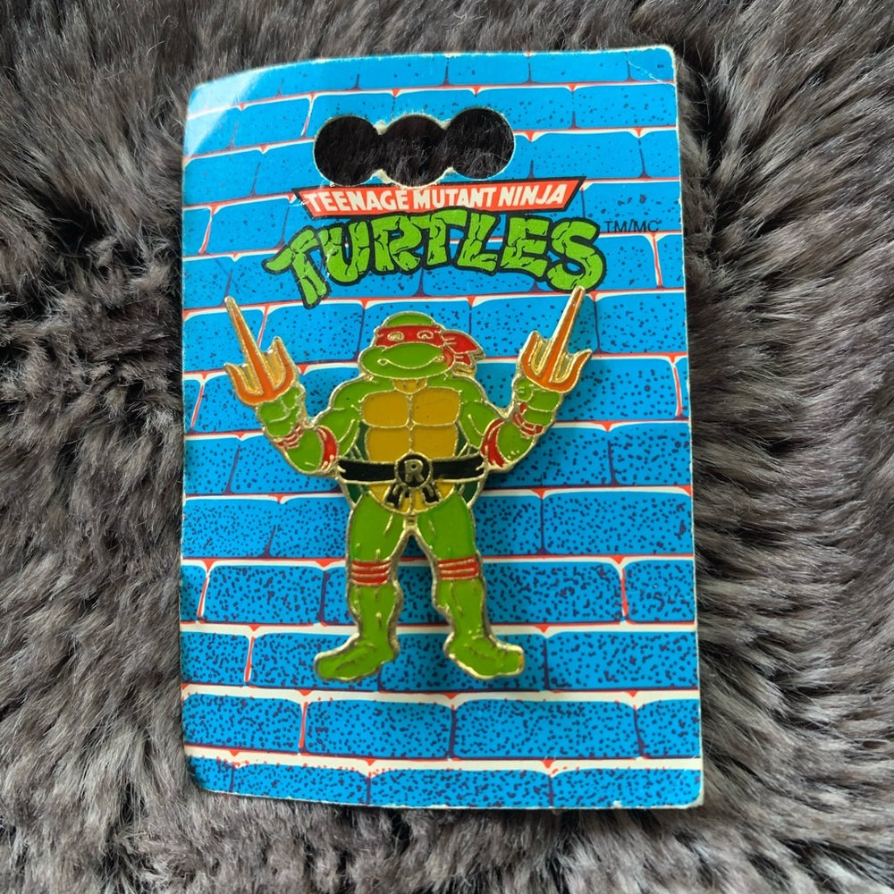 1990 Teenage Mutant Ninja TurtlesCollector Pins Mirage Raphael